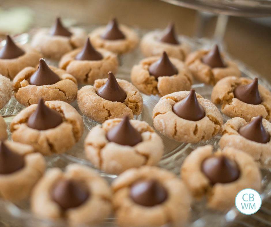 Kiss Cookies (also known as peanut blossom cookies)