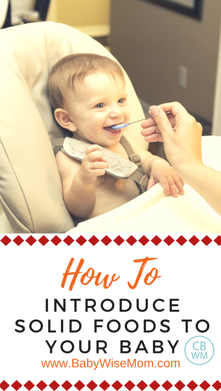 How to Introduce Solid Foods to Your Baby | solid foods | feeding baby | #baby #solidfoods