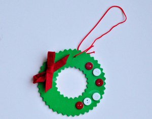 Christmas wreath ornament