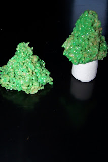 Rice Krispie Christmas tree treat