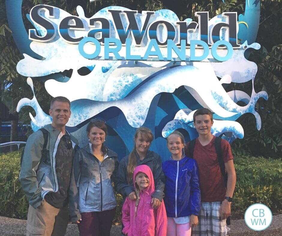 Family of 6 at Sea World, Olrlando